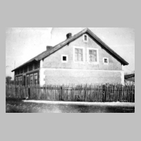 080-0035 Molkerei Peters im hinteren Teil des Hauses. Vorne und oben befanden sich Wohnungen.jpg